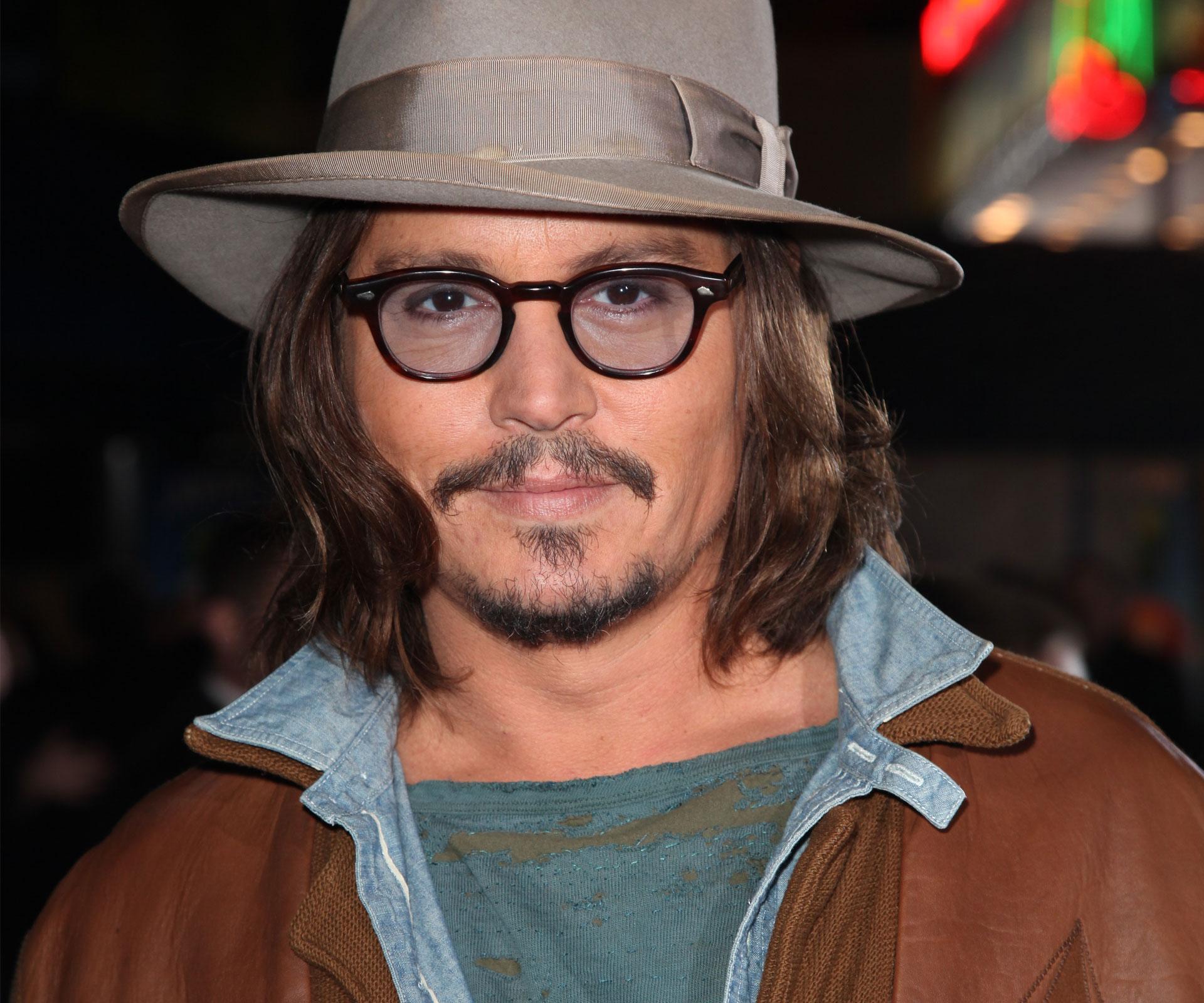 Aussie minister threatens to euthanise Johnny Depp's dogs