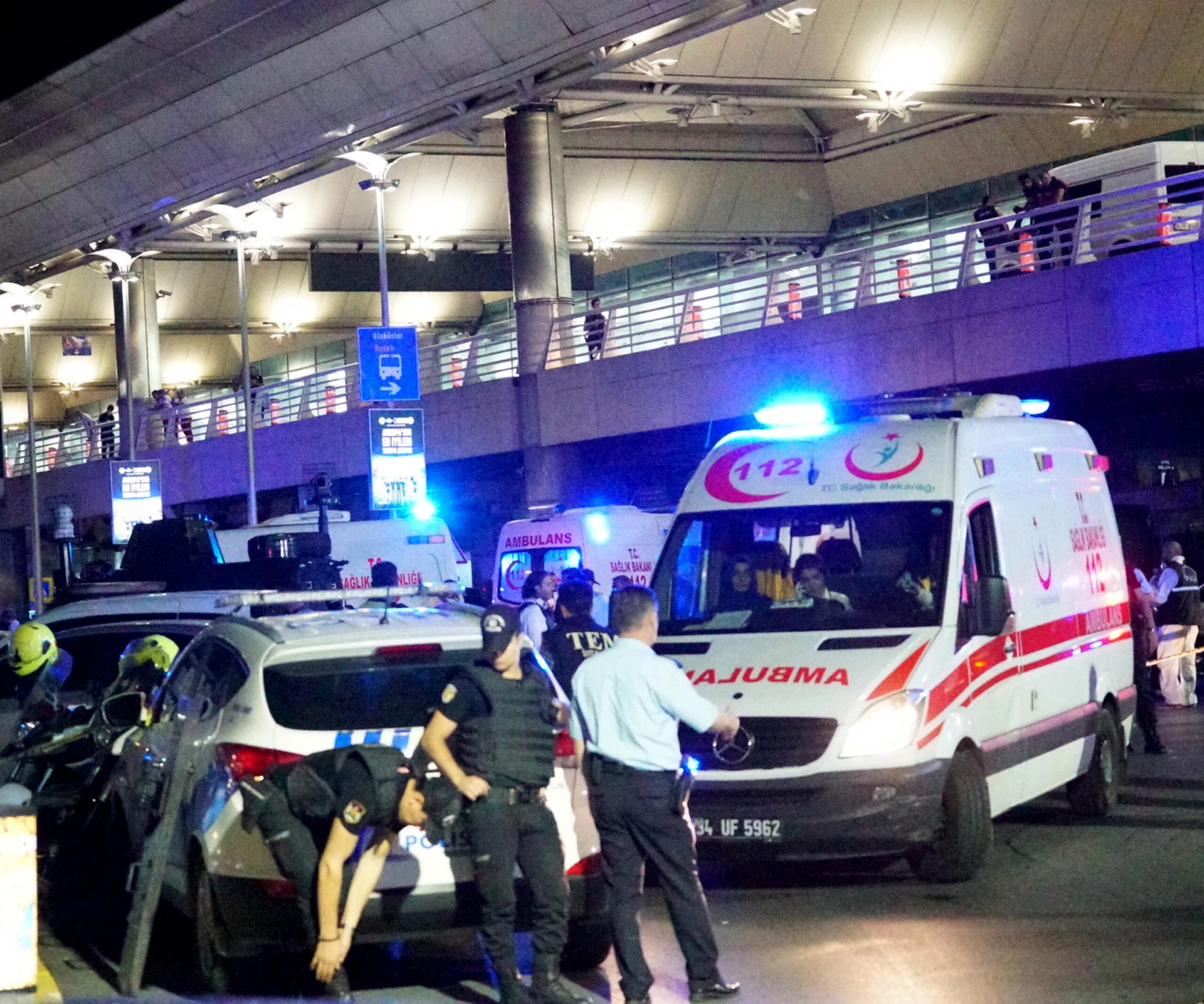 Istanbul terror attack: more than 30 dead, 60 wounded