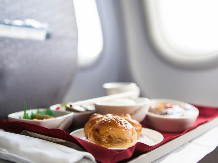 The best food to eat on an airplane, according to an airline’s culinary director