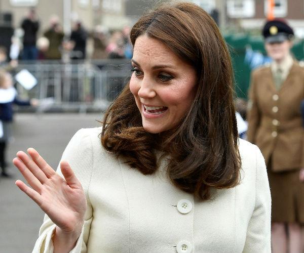 Duchess Catherine steps out solo just weeks before baby number three’s arrival