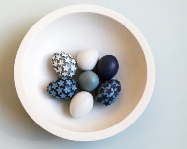How to DIY these starry Easter egg decorations