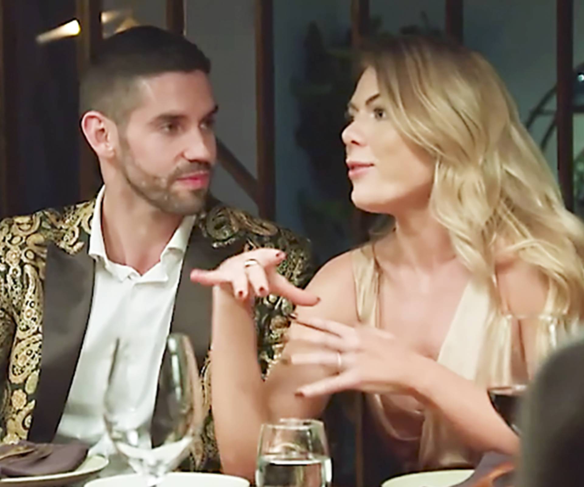 2025 MAFS stars Jacqui and Ryan at a dinner party