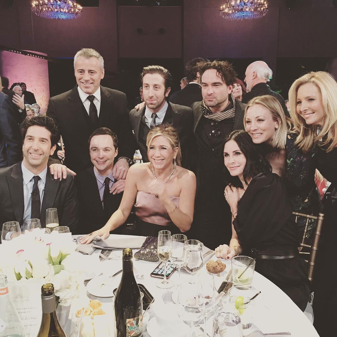 ‘Friends’ stars reunite in new photo with ‘Big Bang Theory’ cast