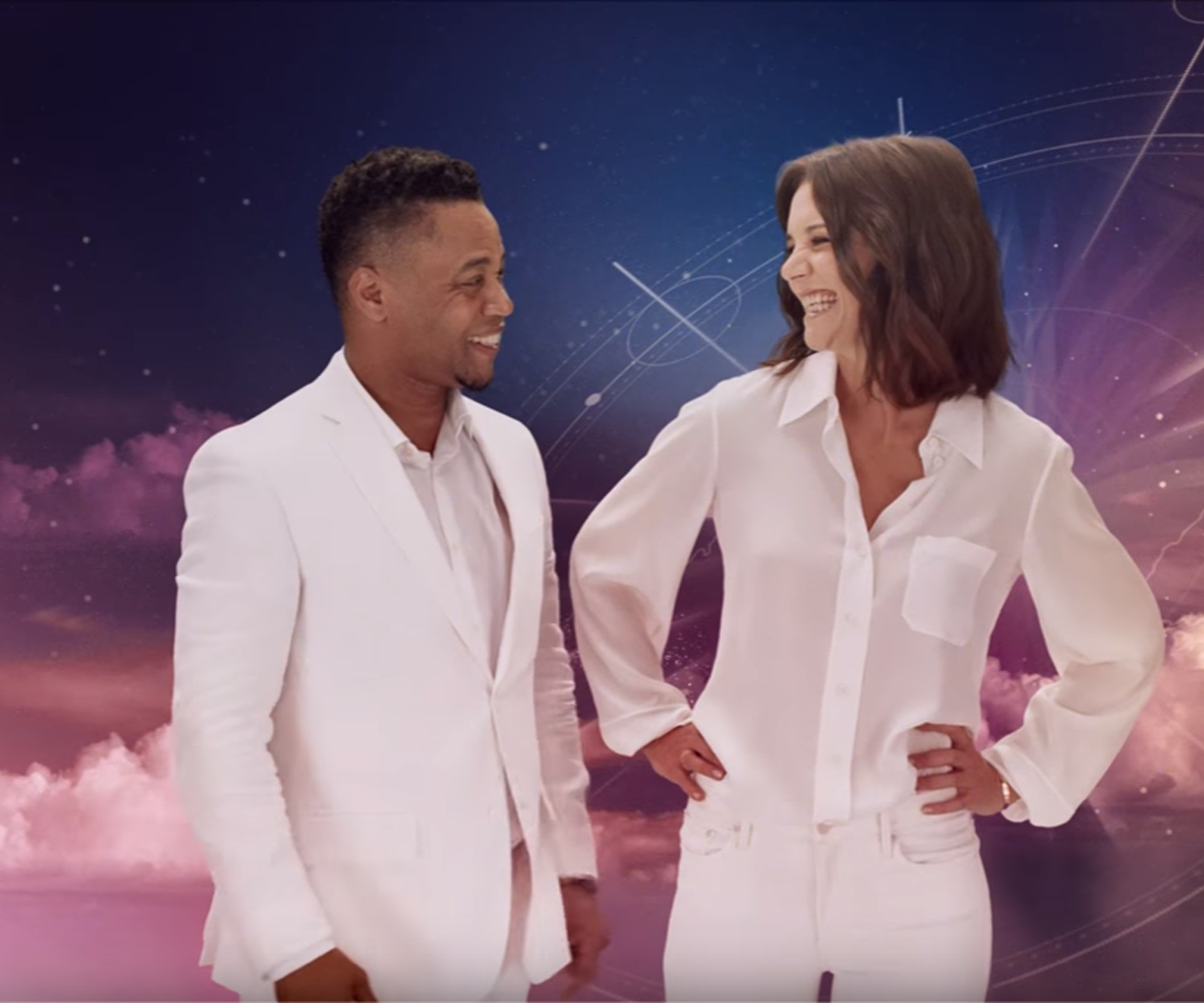 Air New Zealand safety video with Katie Holmes and Cuba Gooding Jr