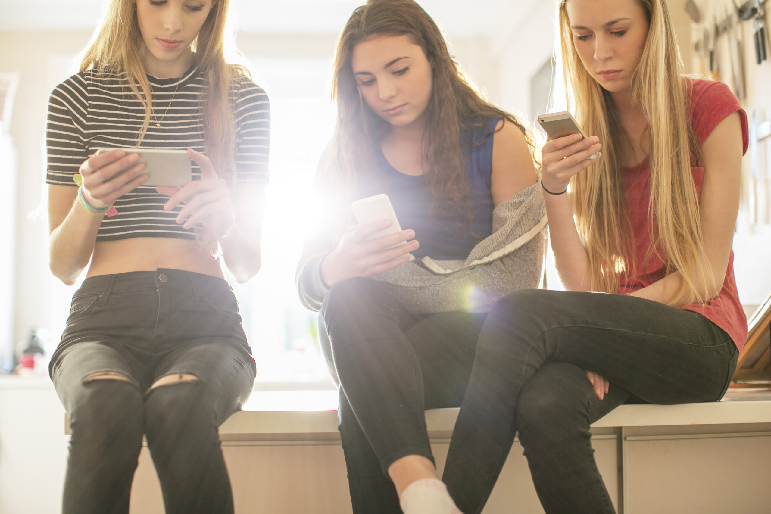 How my teenage daughter overcame her digital addiction