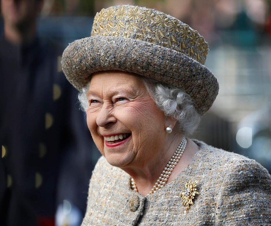 Queen Elizabeth is auctioning her Rolls Royce for over $3 million