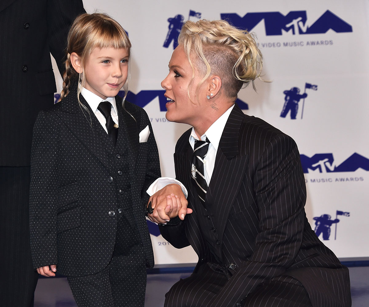 Pink and her daughter Willow sing together and it’s everything you’d imagine