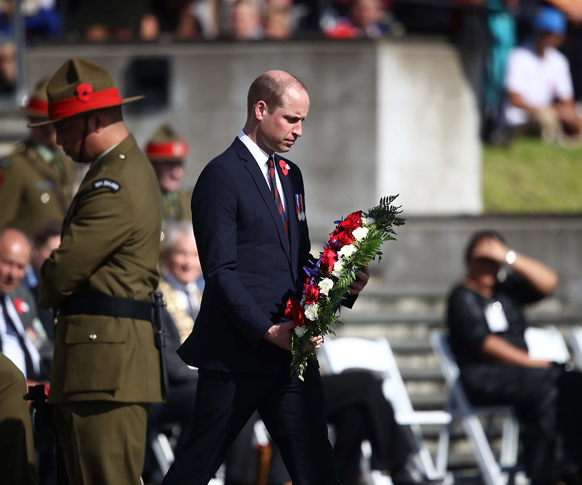 prince william lays wreath at the anzac day service