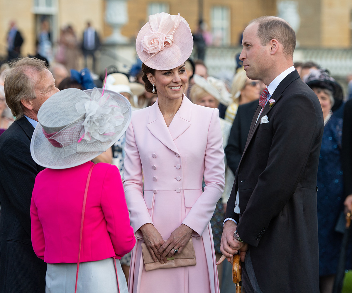 kate middleton and prince william garden party buckingham palace