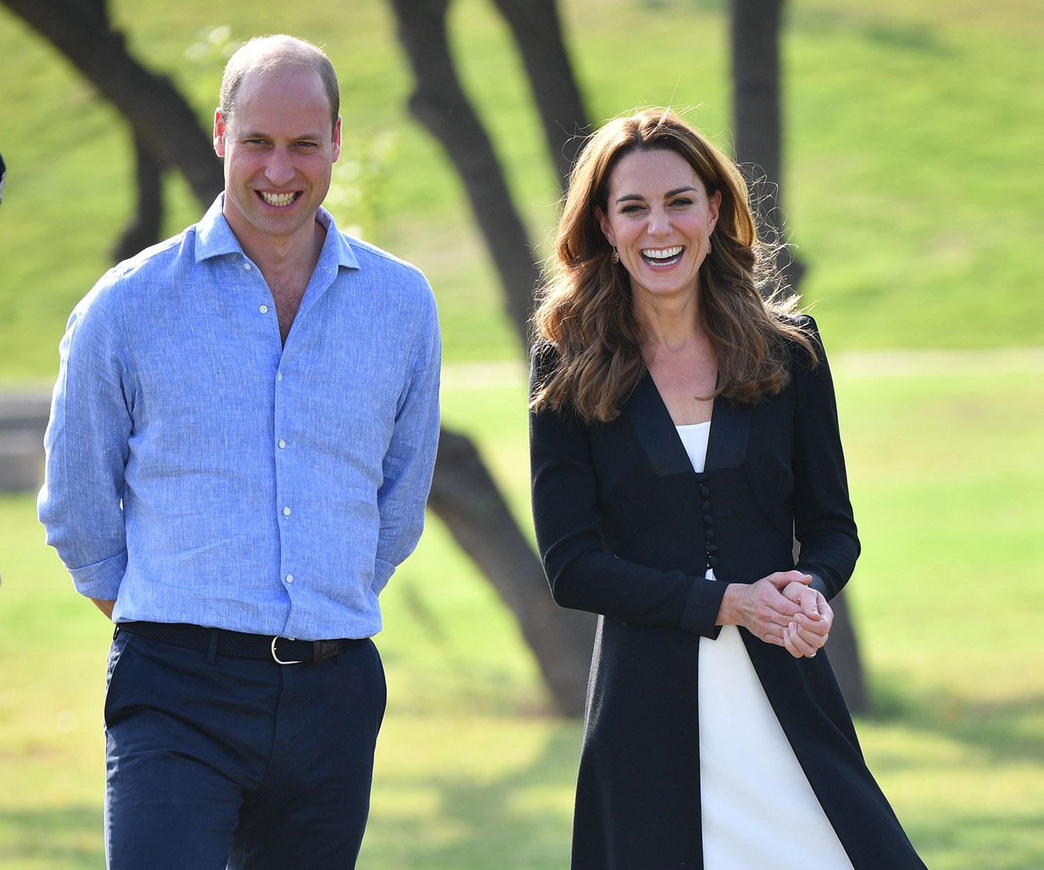 prince william and kate middleton smiling 