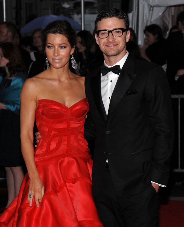 Who is Justin Timberlake dating?