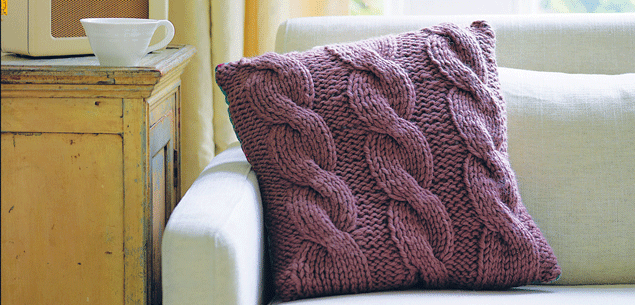 Craft: Knitted pillows