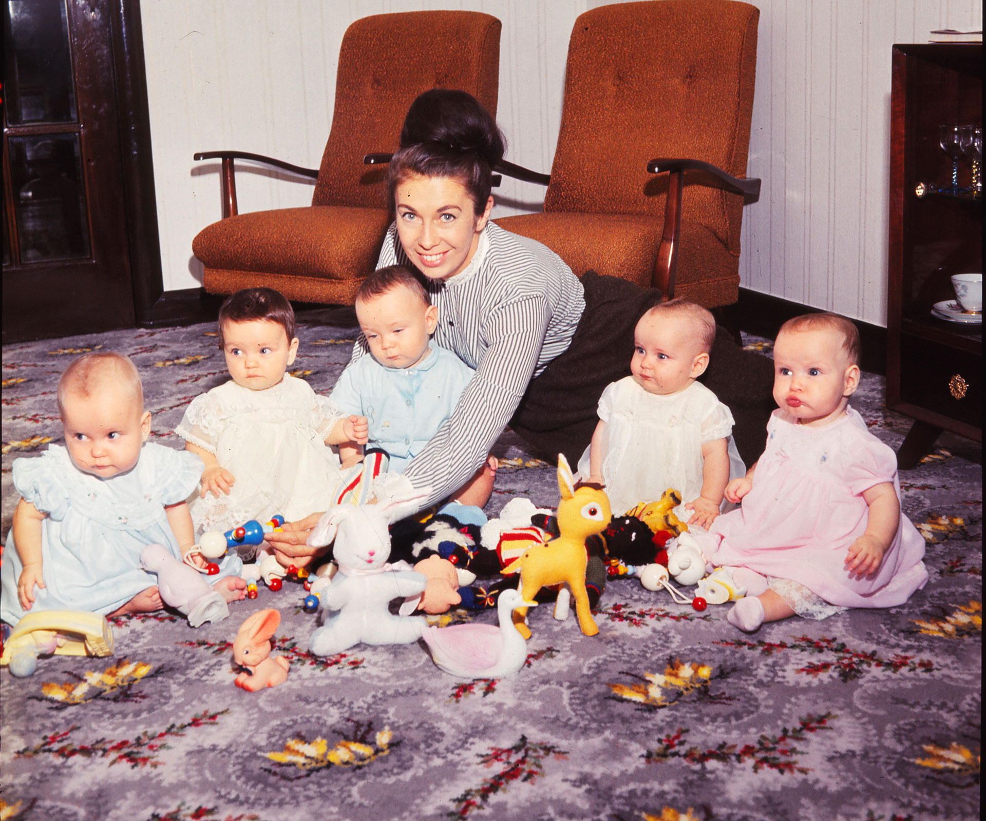 We take a look back at the Lawson quins, New Zealand's first quintuplets, in their early years.