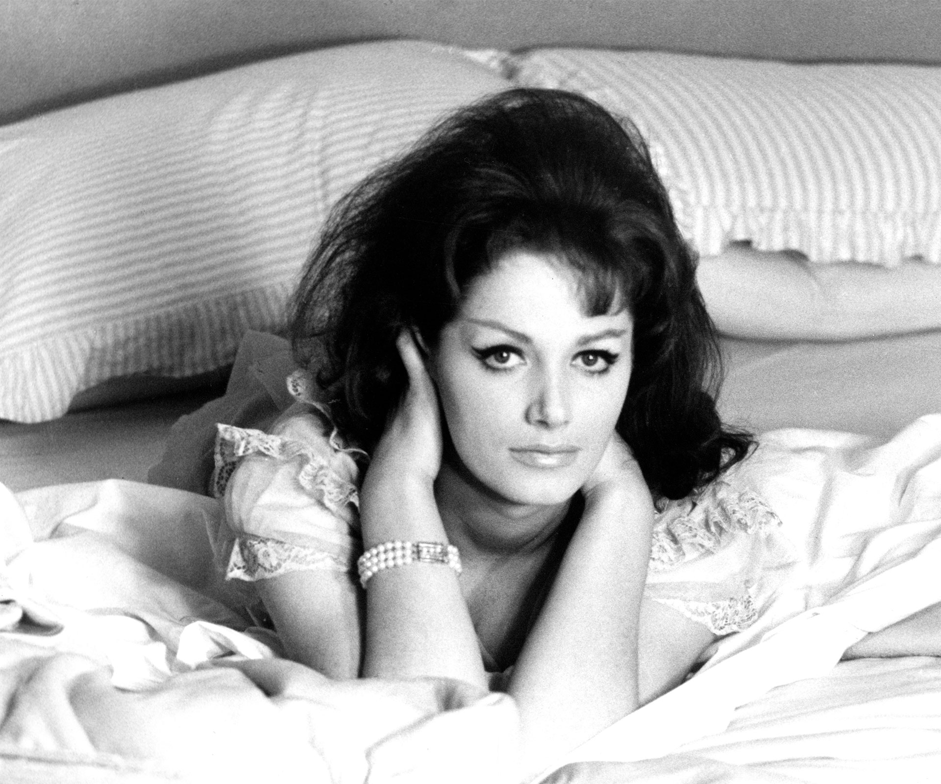 We remember bestselling author Jackie Collins with some of her most memorable quotes.