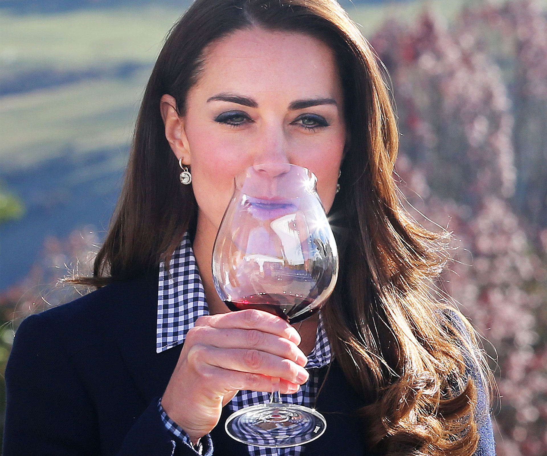 Duchess Kate tasting red wine