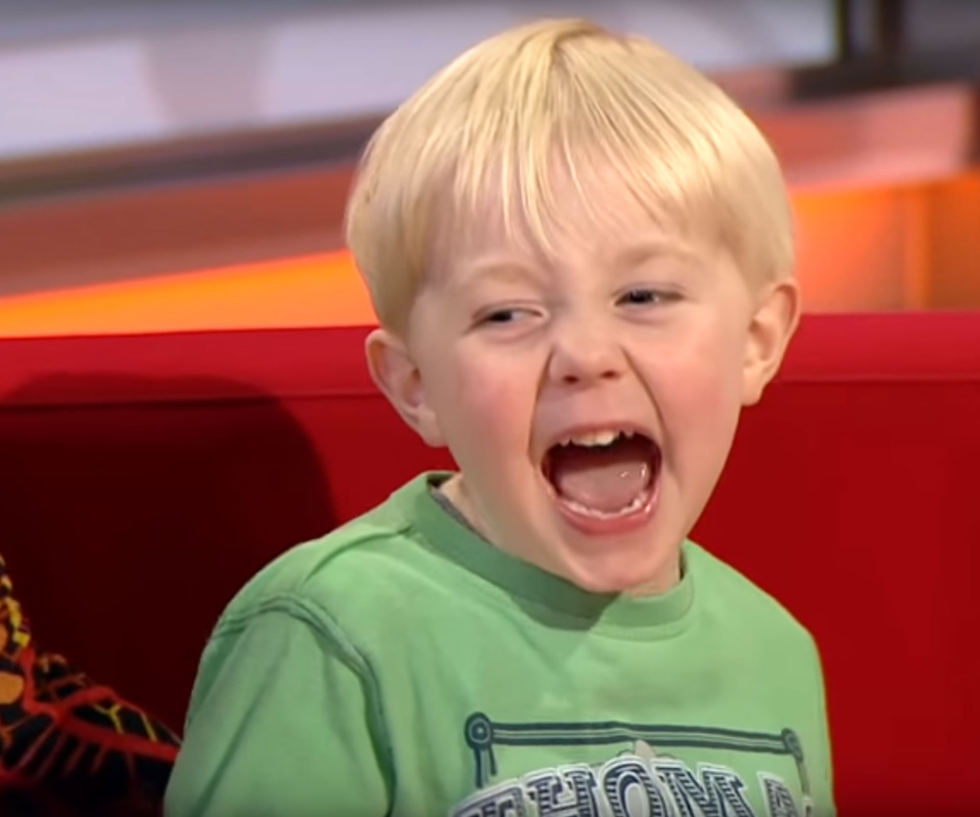 4-year-old’s joy at seeing himself on TV