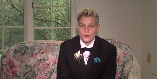 Girl wears tux to prom and is turned away