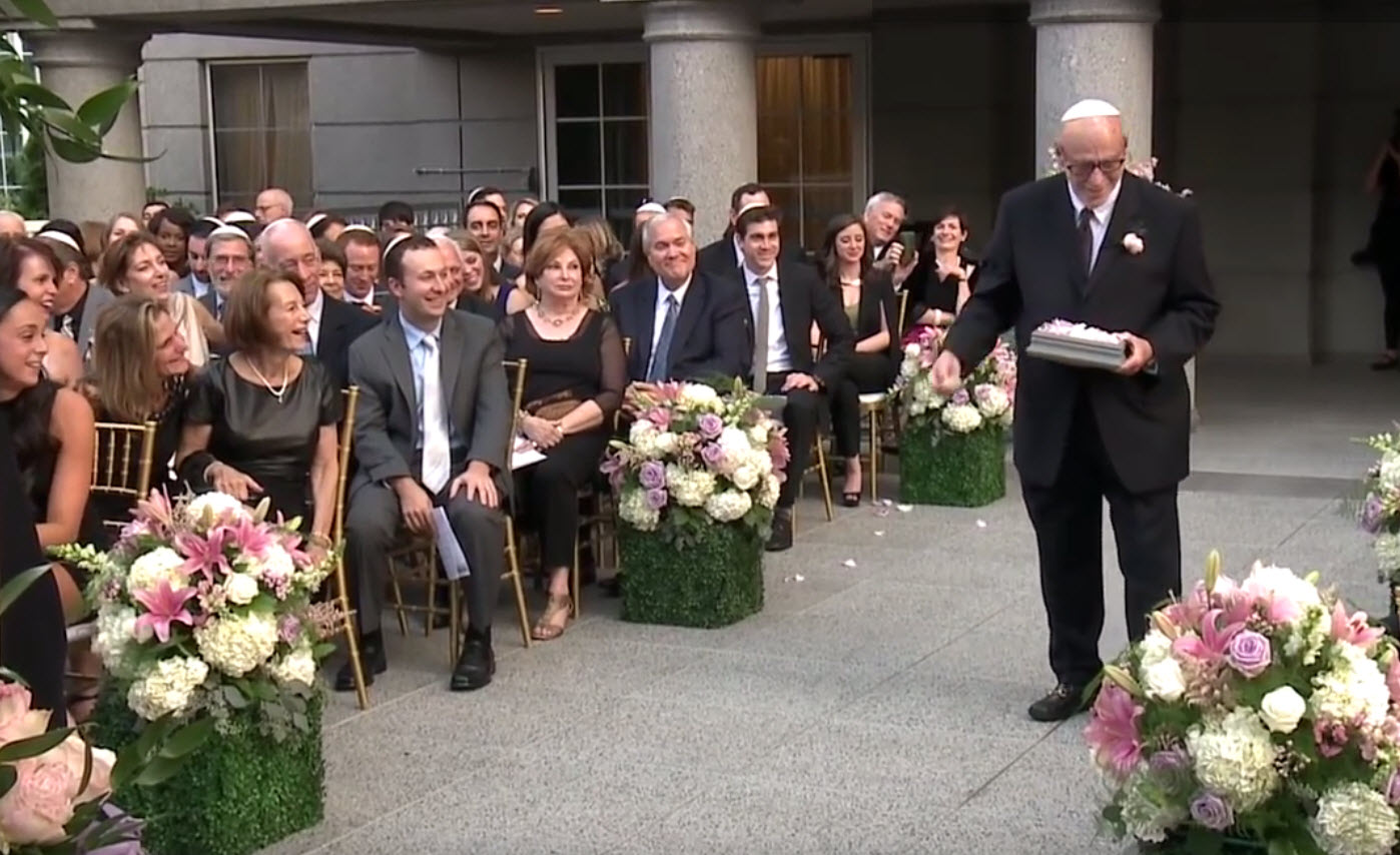 This 85-year-old was a ‘flower grandpa’ at wedding
