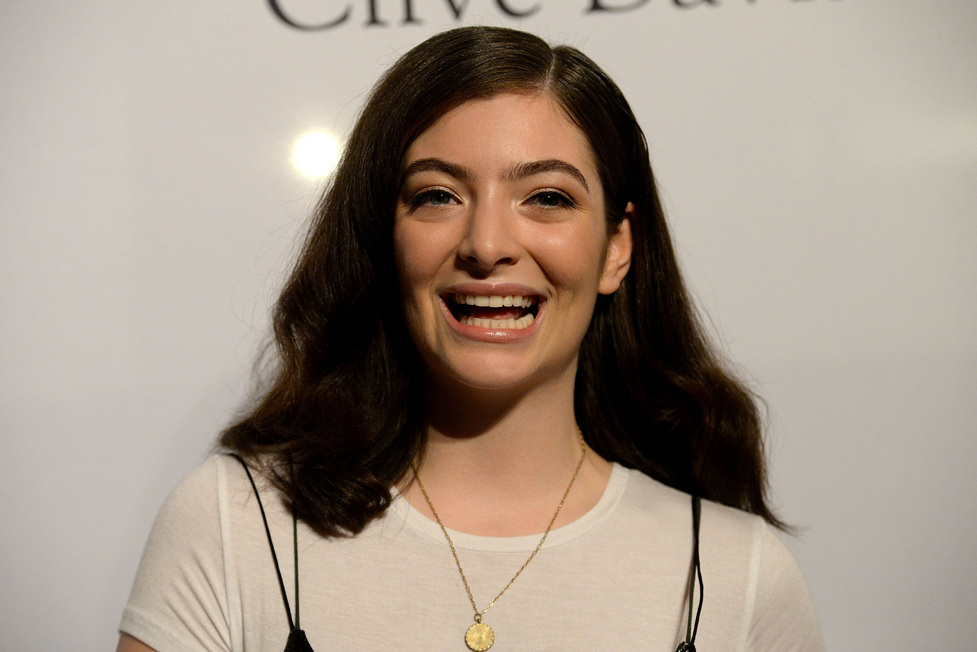 LISTEN: Lorde releases first single from new album