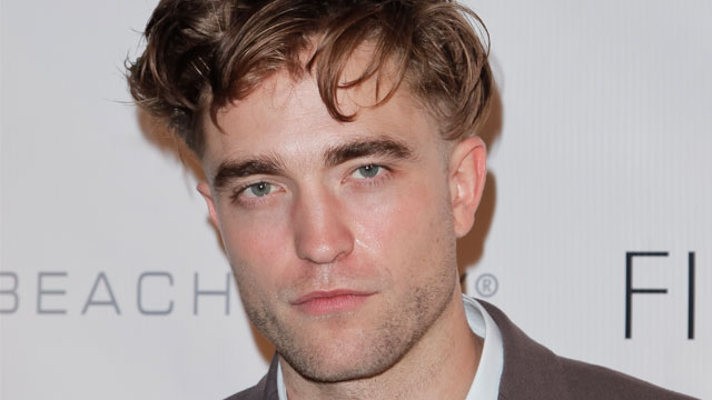 Robert Pattinson debuts strange new haircut